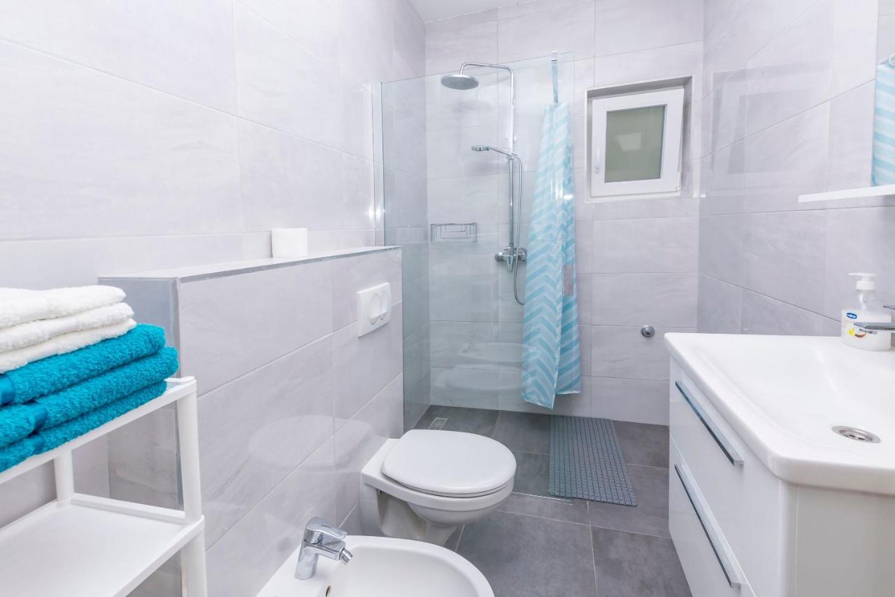 Apartment Maria Primosten Ngoại thất bức ảnh