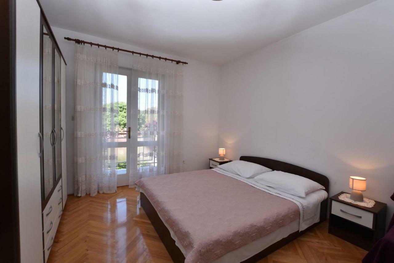 Apartment Maria Primosten Ngoại thất bức ảnh