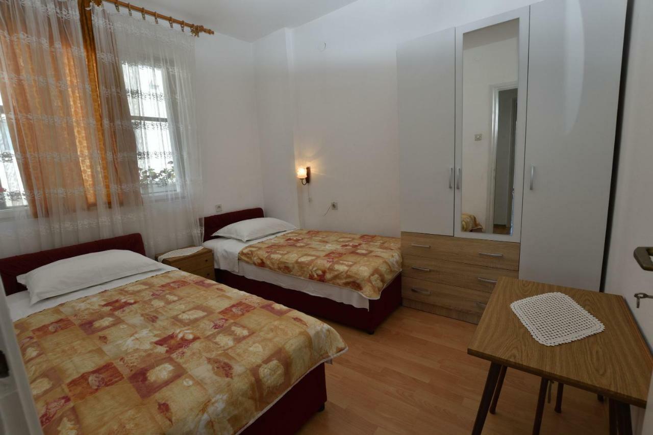 Apartment Maria Primosten Ngoại thất bức ảnh
